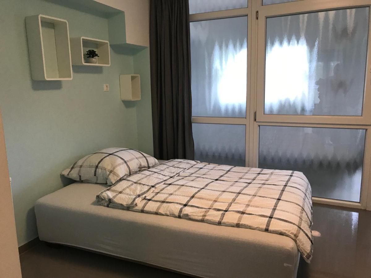 Апартаменти Tisza Gyongye Apartmanhaz Сегед Екстер'єр фото