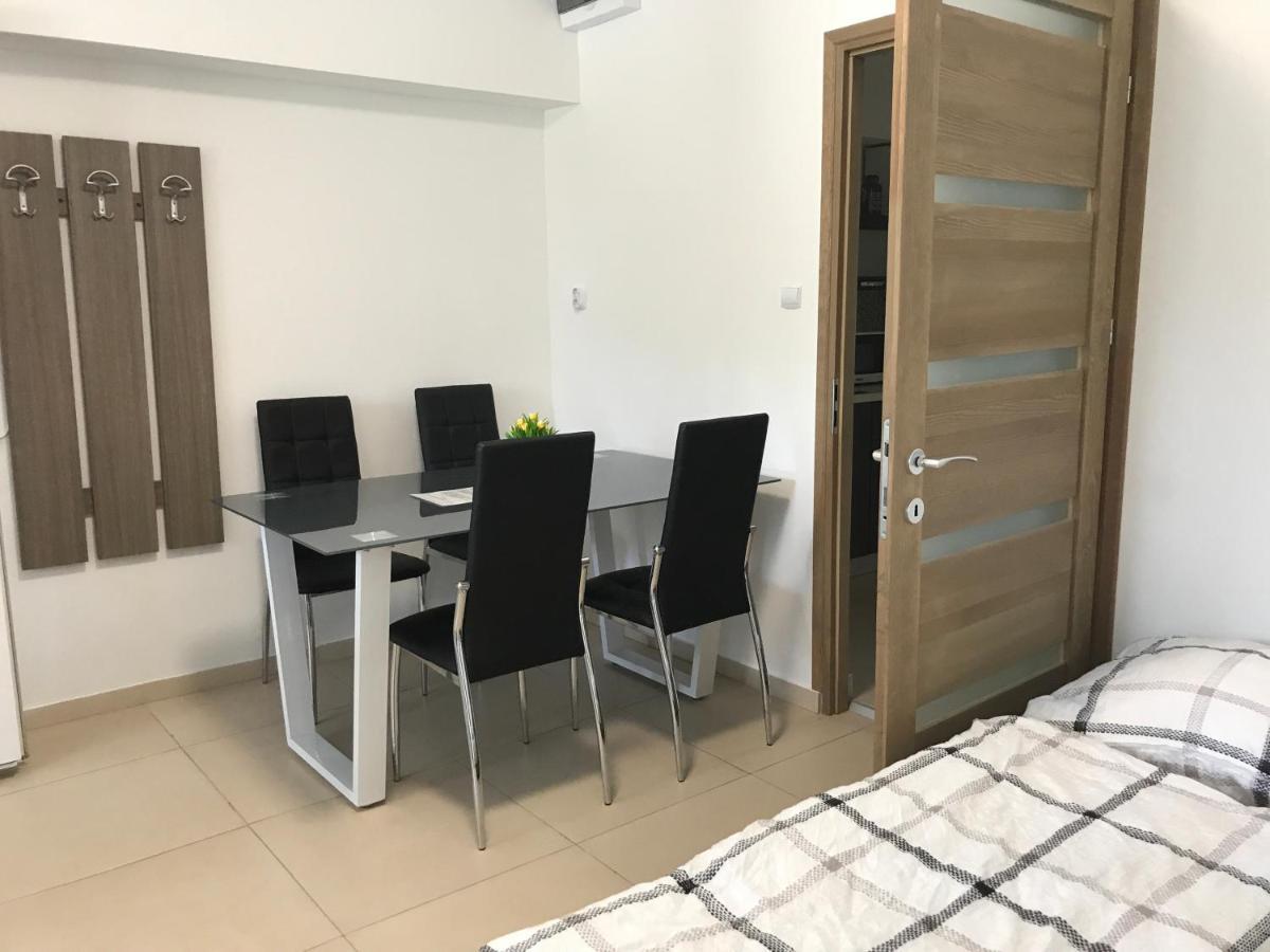 Апартаменти Tisza Gyongye Apartmanhaz Сегед Екстер'єр фото