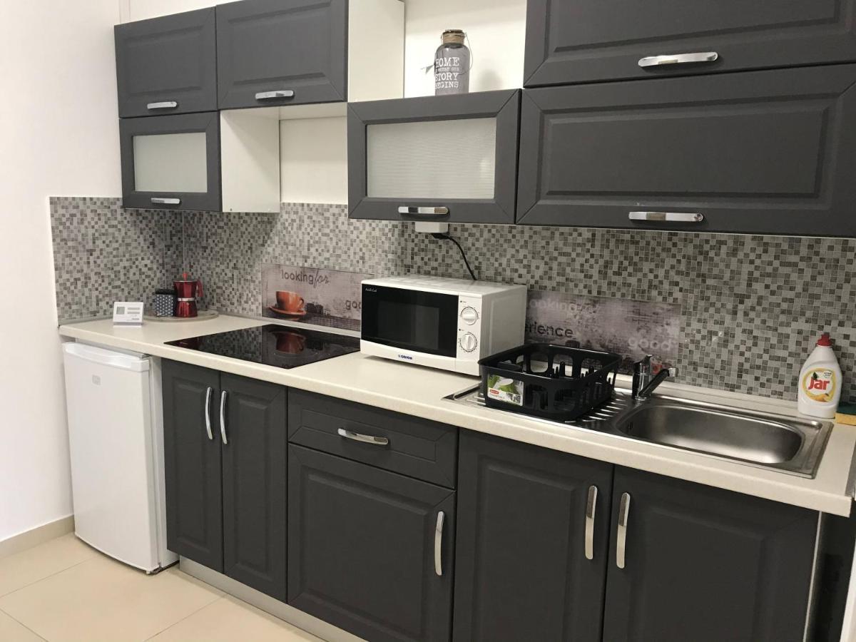 Апартаменти Tisza Gyongye Apartmanhaz Сегед Екстер'єр фото