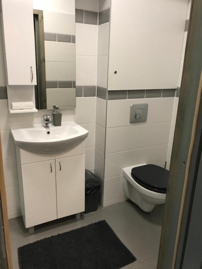 Апартаменти Tisza Gyongye Apartmanhaz Сегед Екстер'єр фото