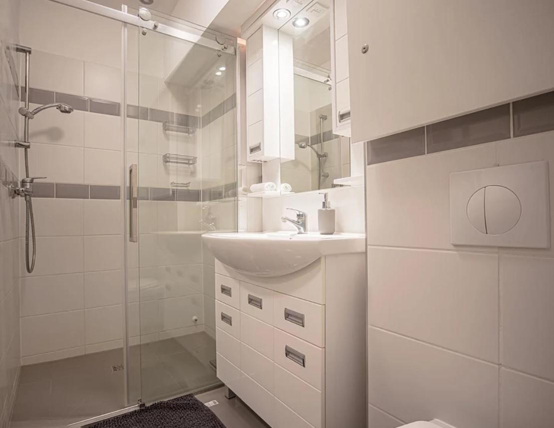 Апартаменти Tisza Gyongye Apartmanhaz Сегед Екстер'єр фото