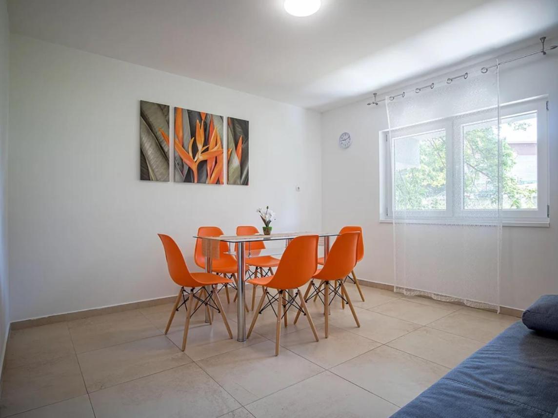 Апартаменти Tisza Gyongye Apartmanhaz Сегед Екстер'єр фото